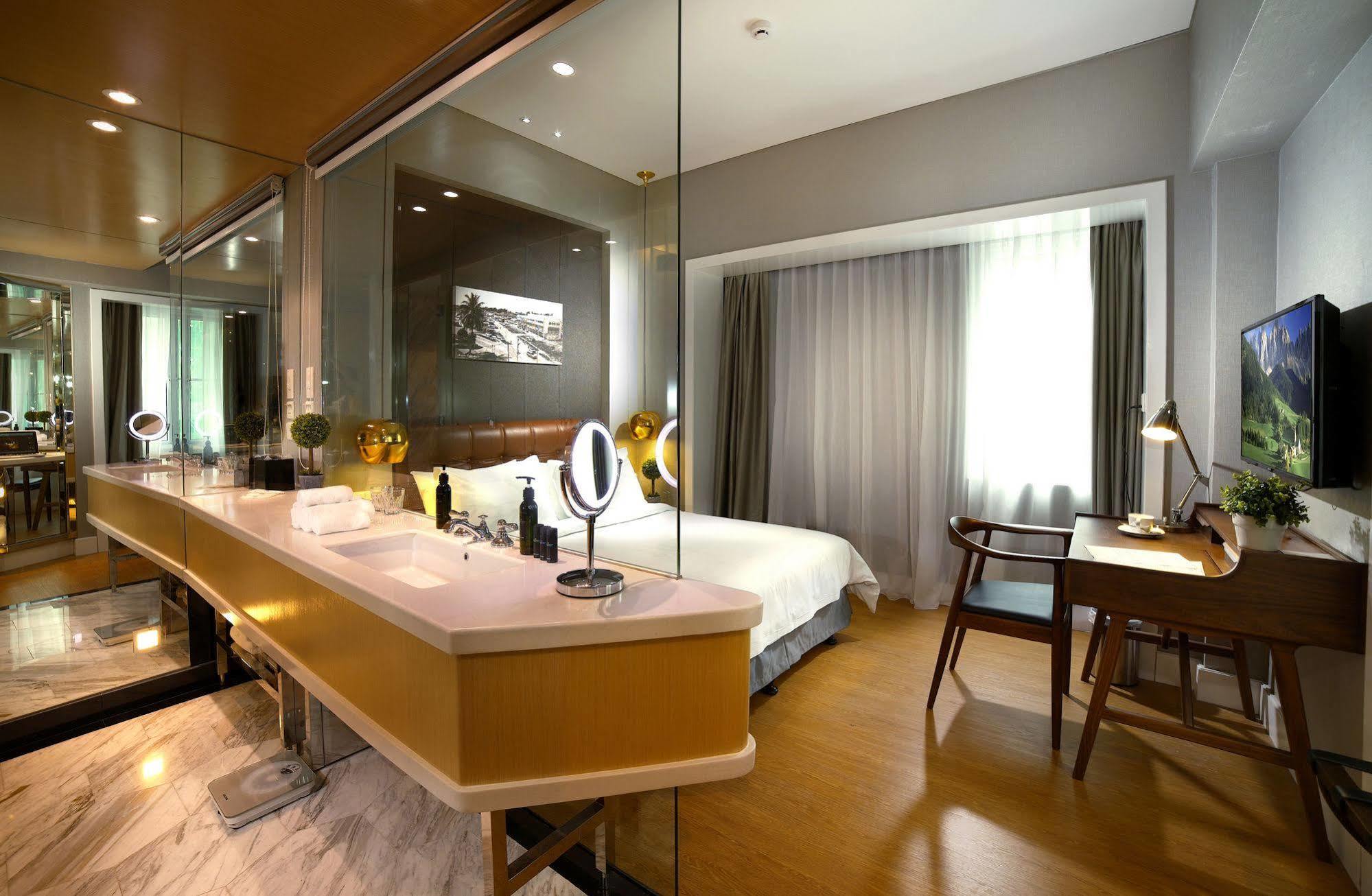 Kingwood Boutique Hotel Miri Buitenkant foto